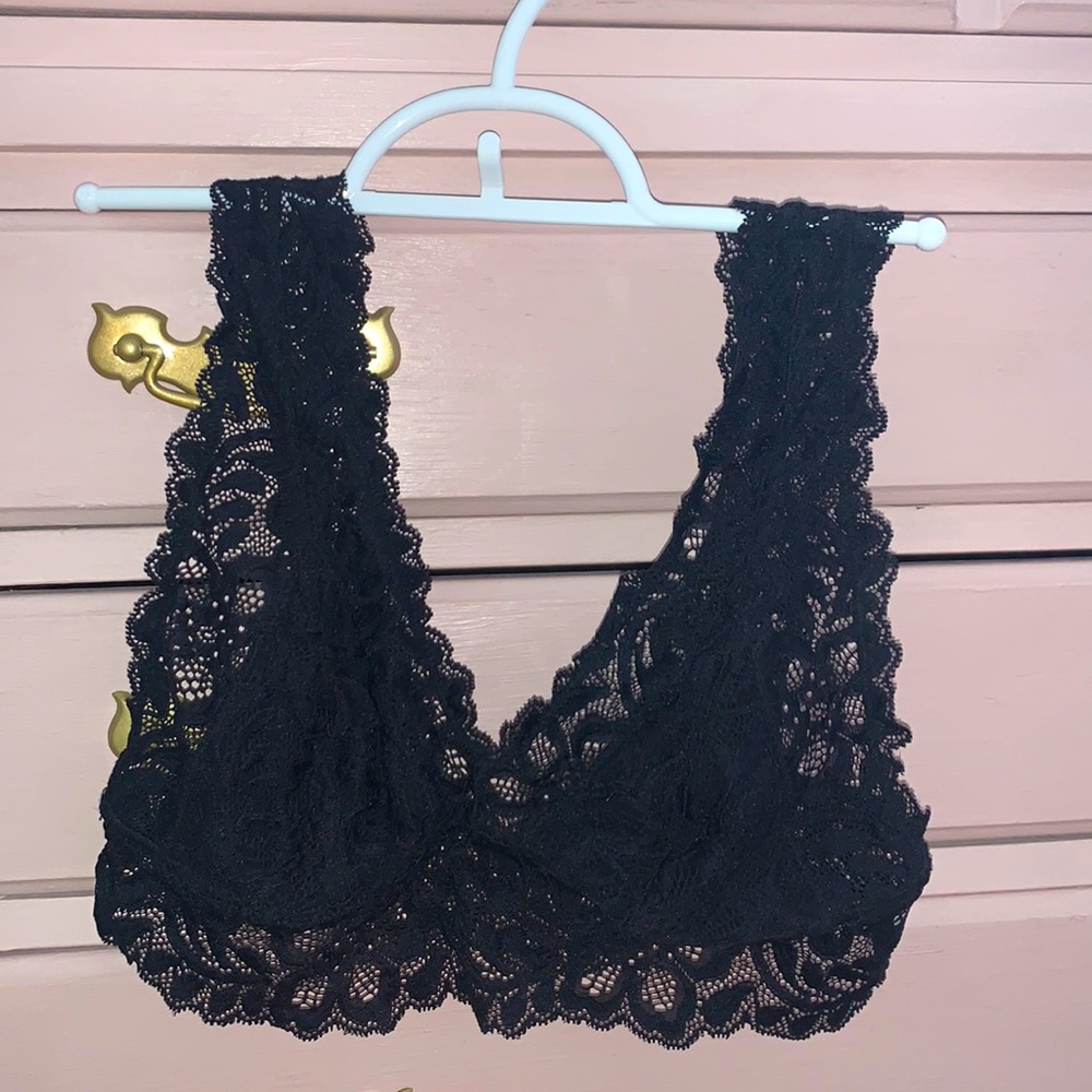 Black bralette